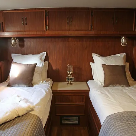 Yacht Marotte